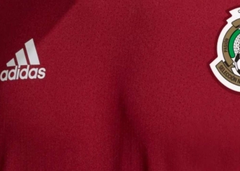 ¿México tendría un uniforme granate en 2022?