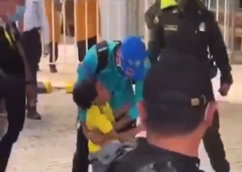 VIDEO: el gesto de Neymar con un niño hincha de la Selección Colombia