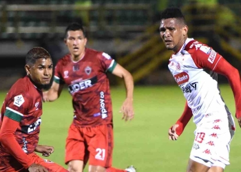 Santa Fe y una victoria en Tunja que los mete en la pelea
