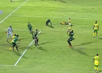 El penalti que le pitaron en contra a Nacional frente a Huila