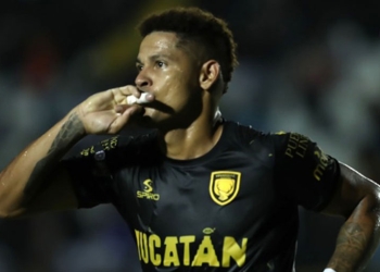 El resurgir goleador de Ayron del Valle en el exterior