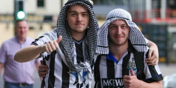 Clubes de la Premier League exigen reunión por la venta de Newcastle