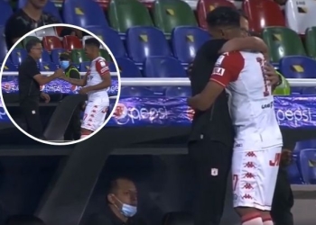 El abrazo entre Juan Carlos Osorio y Álex Mejía