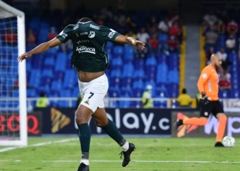 Harold Preciado y su particular celebración en el gol ante América de Cali