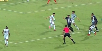 ¿Era penalti para el Deportivo Cali?: Posible mano de Olivera y el VAR dijo no