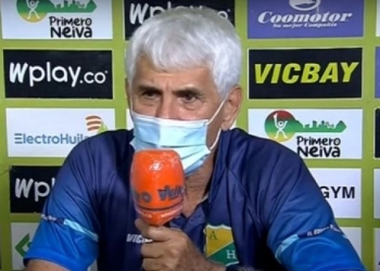 Alberto Rujana renunció a la dirección técnica del Atlético Huila