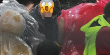 La foto de El Tiempo sobre el gesto de Osorio a la afición de Santa Fe