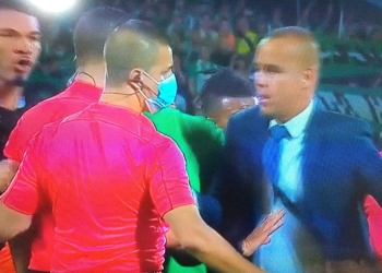 Otro final con reclamo en la cancha para Rafael Dudamel