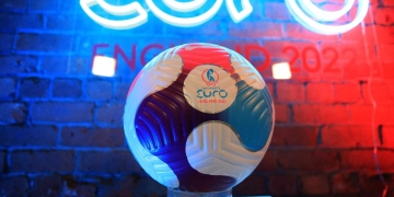 Balón oficial Nike para la Eurocopa femenina 2022