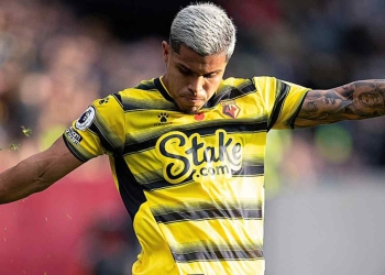 Cucho Hernández vuelve a perder y lo acecha el descenso