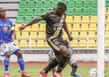 Carlos Rivas, el goleador en la B que quiere Santa Fe