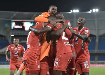 Junior, en carrera por una figura de América de Cali