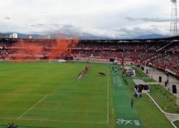¡La tremenda demostración de la hinchada de Cúcuta Deportivo!