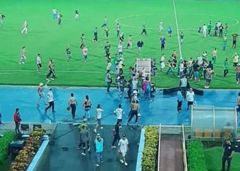 Los 15 lastimados que dejó la invasión buscando a Wilmar Roldán. ¡Hay un jugador!