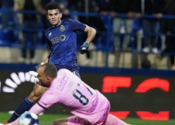 Gol y asistencia de Luis Díaz con FC Porto en solo 20 minutos