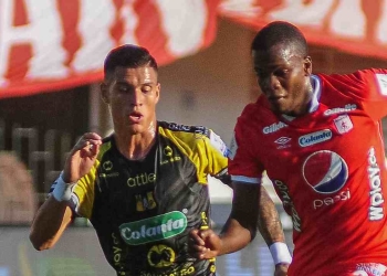 América dejó pasar la oportunidad y cayó ante Alianza Petrolera