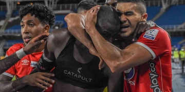 La millonaria multa a Adrián Ramos por una celebración