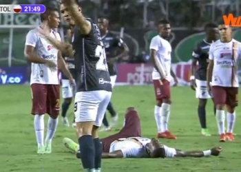 Sergio Mosquera y el llanto tras lesionarse en la final