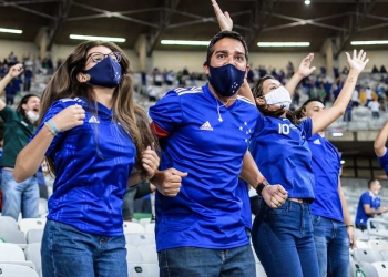 Con Ronaldo en Cruzeiro: ¿Habrá cambio de adidas a Nike?