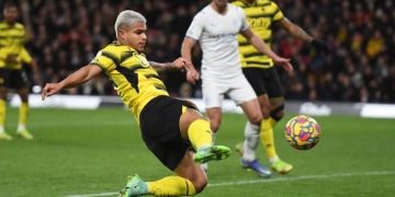 Cucho Hernández y su gol al Manchester City