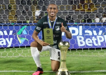 Ángelo Rodríguez y el futuro en sus manos