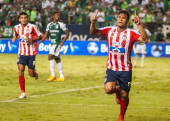 ¿Cómo le va al Cali recibiendo a Junior en su estadio? Una sola derrota, ¡con gol de Teo!