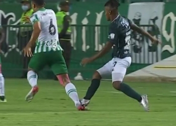 ¿Fue justa la tarjeta roja para Darwin Andrade?