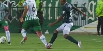 ¿Fue justa la tarjeta roja para Darwin Andrade?