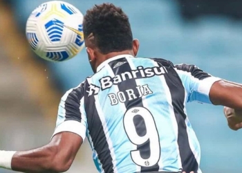 Gremio quedó al borde del descenso y hay mucha crítica a Miguel Borja