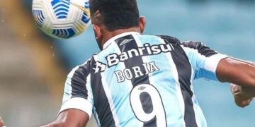 Gremio quedó al borde del descenso y hay mucha crítica a Miguel Borja