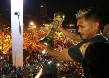 Teo Gutiérrez: noticia sobre su futuro y su familia con la camiseta de campeón
