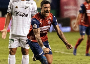 Dimayor recordó suspensión de tres juegos de Adrián Arregui