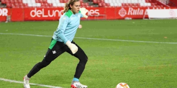 Catalina Pérez debutó y su equipo clasificó a cuartos de final