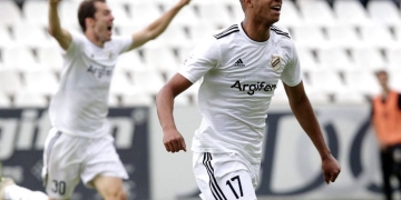 Nacional recibiría dinero por la venta de un canterano en Europa