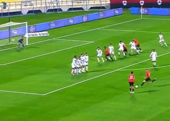 Doblete de James Rodríguez. Ojo al golazo de tiro libre