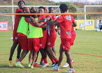 Junior: plantel completo para preparar el debut