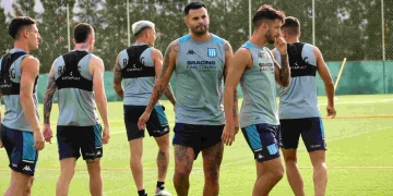 Edwin Cardona ya se sumó a Racing y tiene nuevo número