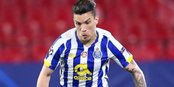 Matheus Uribe y la dura patada que protagonizó en Portugal