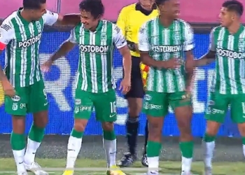 Gol de Daniel Mantilla para hacer temblar el Atanasio