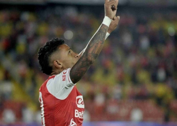 Wilson Morelo fue figura y ganó Santa Fe