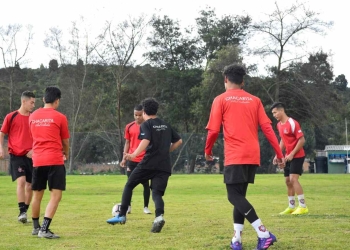 ¡Toma nota! La universidad del fútbol argentino visita Colombia