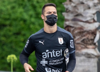 Guillermo de Amores en Uruguay: primer entrenamiento y sesión de fotos