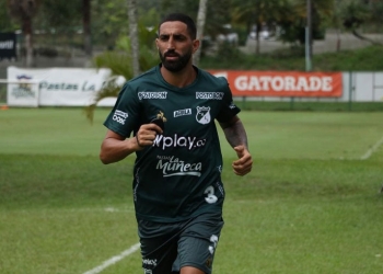 Menosse lo ha dicho abiertamente: «Soy hincha de Peñarol»