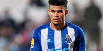 Luis Díaz acompaña a Vlahovic y Ferrán en el TOP Invernal