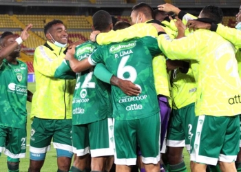 El posible fichaje de Nacional que renovó con su equipo