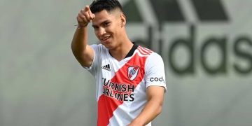 La joya colombiana que podría debutar en el Monumental