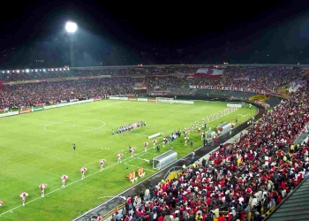 ¿Cuántos hinchas acompañarán a Santa Fe este semestre?