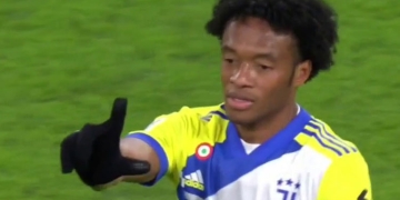 ¡El gol de tiro libre de Cuadrado con Juventus!