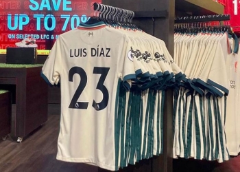 El histórico 23 de Liverpool y su bienvenida a Luis Díaz