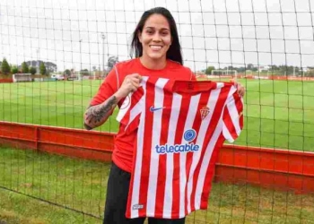 Marcela Restrepo: debut y golazo con el Real Sporting